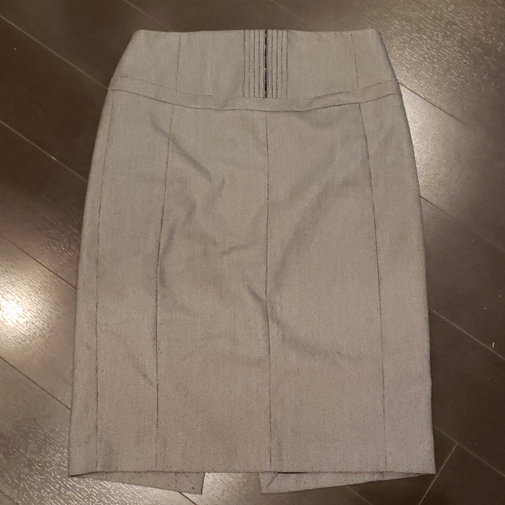 ⭐3/$30⭐EXPRESS DESIGN STUDIO SKIRT